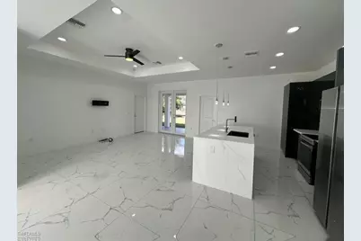 325 Paulcrest Ave, Lehigh Acres, FL 33974 - Photo 3