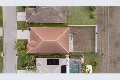 11200 Lakeland Cir, Fort Myers, FL 33913 - Photo 29