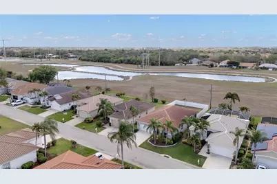 11200 Lakeland Cir, Fort Myers, FL 33913 - Photo 27