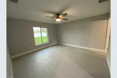 23 NE 16th Pl, Cape Coral, FL 33909 - Photo 5