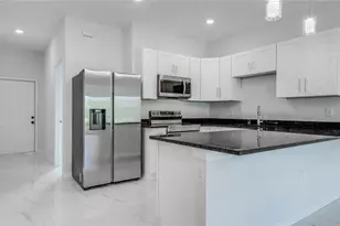 4864 Golfview Blvd, Lehigh Acres, FL 33973 - Photo 5