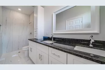 4864 Golfview Blvd, Lehigh Acres, FL 33973 - Photo 15