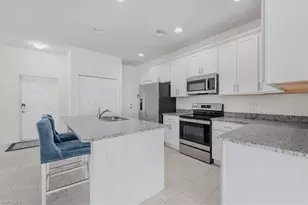 6040 Kumquat Cir, Labelle, FL 33935 - Photo 7