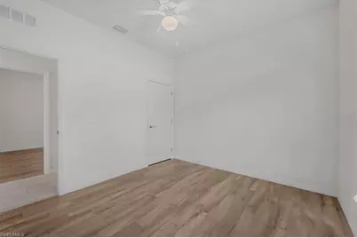 6040 Kumquat Cir, Labelle, FL 33935 - Photo 17