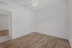 6040 Kumquat Cir, Labelle, FL 33935 - Photo 17