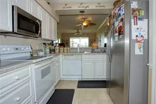 10275 Bismark Palm Way, Fort Myers, FL 33966 - Photo 3