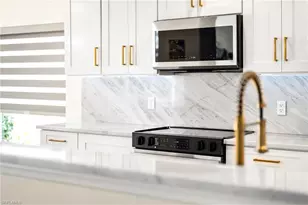 2535 Woodbourne Pl, Cape Coral, FL 33991 - Photo 5