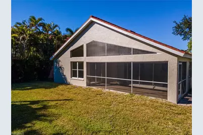 9841 Las Casas Dr, Fort Myers, FL 33919 - Photo 29