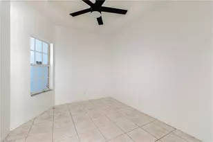 9841 Las Casas Dr, Fort Myers, FL 33919 - Photo 9