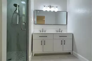 3502 SE 22nd Pl, Cape Coral, FL 33904 - Photo 11