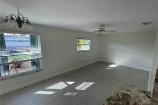 3502 SE 22nd Pl, Cape Coral, FL 33904 - Photo 7