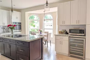 2878 Valencia Way, Fort Myers, FL 33901 - Photo 21