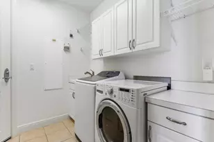 2104 W First St, Fort Myers, FL 33901 - Photo 29