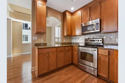 2104 W 1st St #2304, Fort Myers, FL 33901 - Photo 9