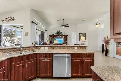 2027 SE 25th Ter, Cape Coral, FL 33904 - Photo 11