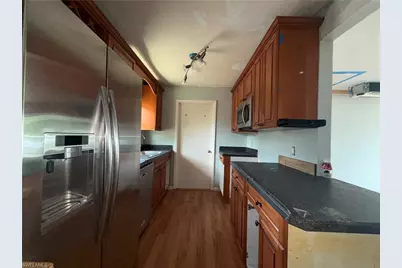 9112 Pineapple Rd, Fort Myers, FL 33967 - Photo 5