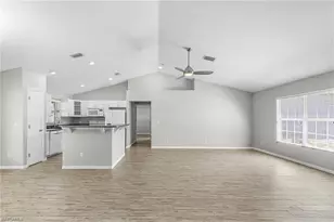 423 SE 23rd St, Cape Coral, FL 33990 - Photo 5