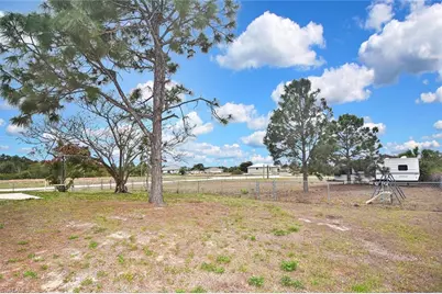 530 Peerless Cir, Lehigh Acres, FL 33974 - Photo 47