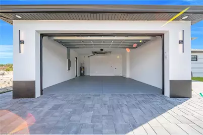 697 Whitmore Loop, Lehigh Acres, FL 33972 - Photo 9