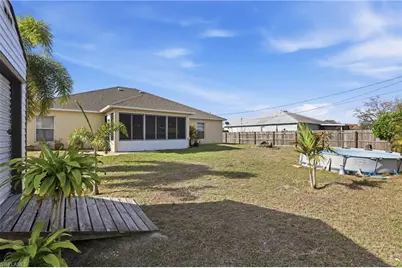 1725 NE 21st St, Cape Coral, FL 33909 - Photo 25