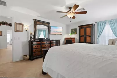 1725 NE 21st St, Cape Coral, FL 33909 - Photo 15