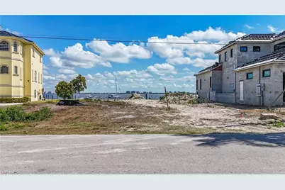 5929 SW 1st Ave, Cape Coral, FL 33914 - Photo 1