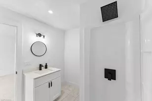 2512 42nd St SW, Lehigh Acres, FL 33976 - Photo 11