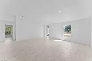 2512 42nd St SW, Lehigh Acres, FL 33976 - Photo 7