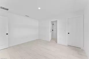 2512 42nd St SW, Lehigh Acres, FL 33976 - Photo 9