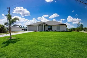 3594 NE 9th Pl, Cape Coral, FL 33909 - Photo 3
