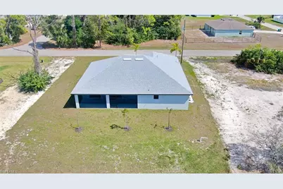 3594 NE 9th Pl, Cape Coral, FL 33909 - Photo 27