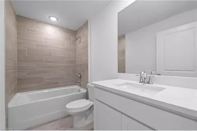 1209 NE 7th Pl, Cape Coral, FL 33909 - Photo 13