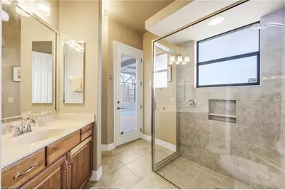 1028 Dolphin Dr, Cape Coral, FL 33904 - Photo 21