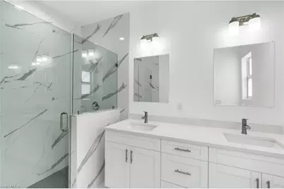 724 Lamar St E, Lehigh Acres, FL 33974 - Photo 13