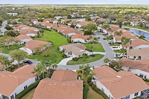 12793 Devonshire Lakes Cir, Fort Myers, FL 33913 - Photo 39