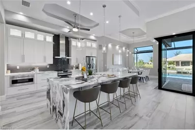 617 NW 39th Ave, Cape Coral, FL 33993 - Photo 9