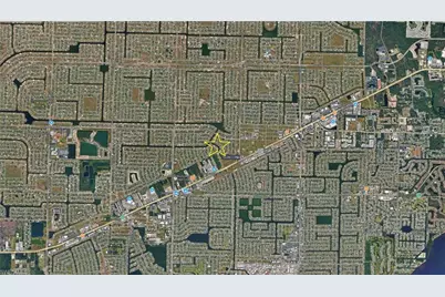 542 NE 5th Ct, Cape Coral, FL 33909 - Photo 7