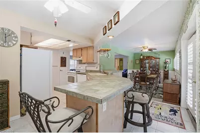 8948 Crest Ln, Fort Myers, FL 33907 - Photo 13