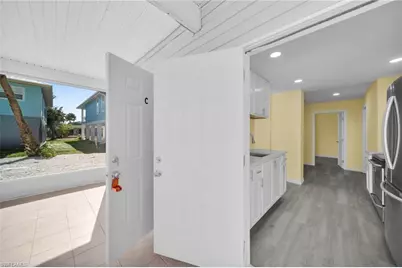 128 Eucalyptus Ct, Fort Myers Beach, FL 33931 - Photo 17