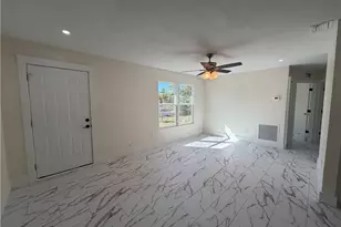 27160 Chula Vista Dr, Punta Gorda, FL 33955 - Photo 3