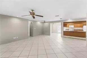 2119 Hibiscus Rd, Fort Myers, FL 33905 - Photo 7