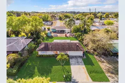 2119 Hibiscus Rd, Fort Myers, FL 33905 - Photo 27