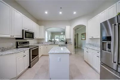 5912 Tarpon Gardens Cir #201, Cape Coral, FL 33914 - Photo 7