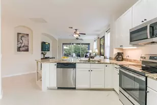 10610 Camarelle Cir, Fort Myers, FL 33913 - Photo 13