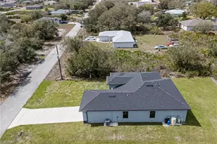 2604 73rd St W, Lehigh Acres, FL 33971 - Photo 29