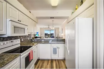 16575 Lake Circle Dr #1136, Fort Myers, FL 33908 - Photo 11