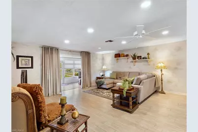 5560 Trellis Ln, Fort Myers, FL 33919 - Photo 5