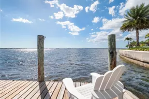 911 Aqua Ln, Fort Myers, FL 33919 - Photo 45