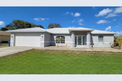 718 Altair Ave, Fort Myers, FL 33913 - Photo 1