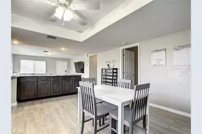 4928/5000 SW 16th Pl, Cape Coral, FL 33914 - Photo 11